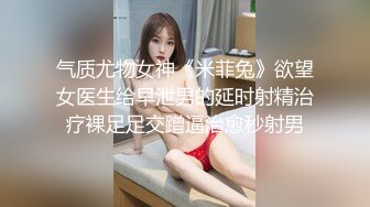 偷窥来找妈妈的小嫩妹嘘嘘